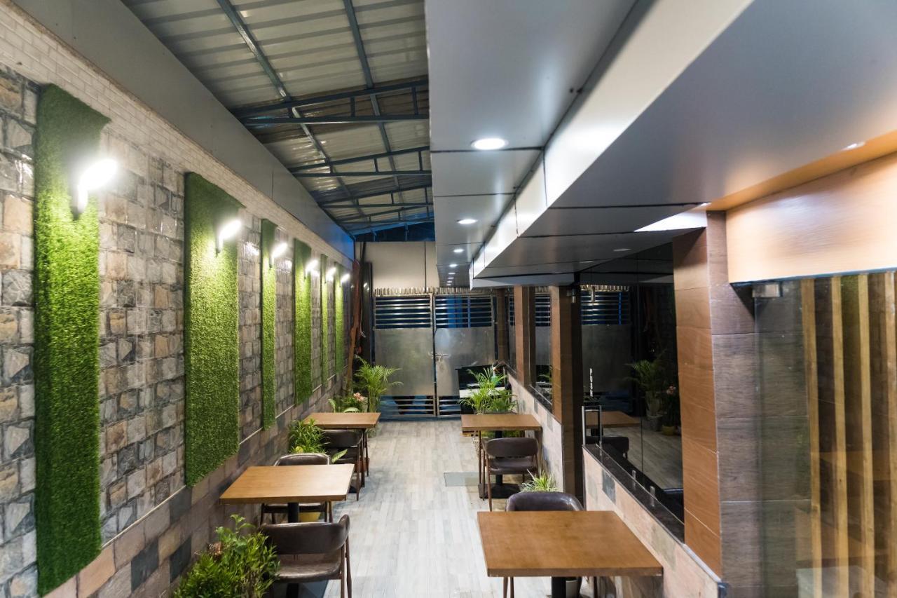 The Avenue Hotel Ballygunge Calcutá Exterior foto
